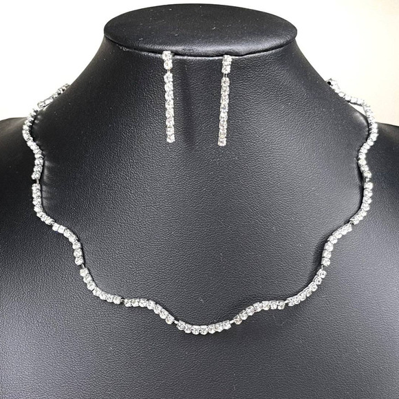 NEW Necklace Earrings Set Choker 16" 18" 20" Clear Rhinestone Jewelry Lot A17 - Picture 1 of 4